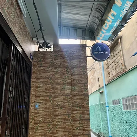 X The Hidden Giant Swing Apartment Bangkok Exterior photo
