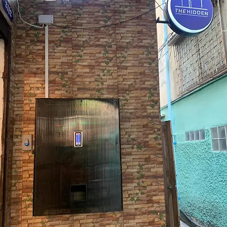X The Hidden Giant Swing Apartment Bangkok Exterior photo